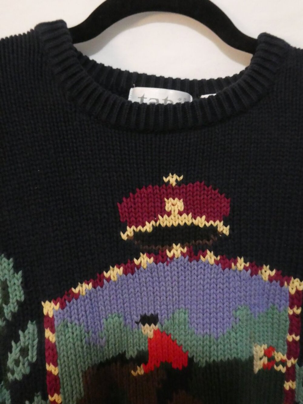 Vintage TABI INTERNATIONAL Equestrian Horse Crest Knit Sweater Navy - Size XL - Picture 6 of 16